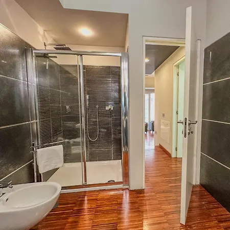 Urban Luxury - Ingresso Privato E Garage Apartament